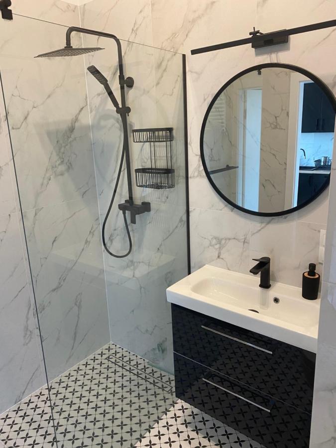 Apartament Nadmotlawie Estate Black Gdańsk Eksteriør billede